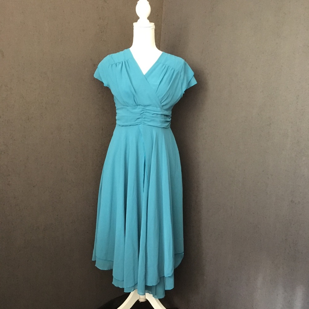 Women’s Aqua Colored Cocktail Dress Size Large